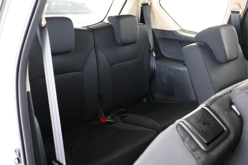 Suzuki Ertiga - Audi Centre Hatfield - Image 16