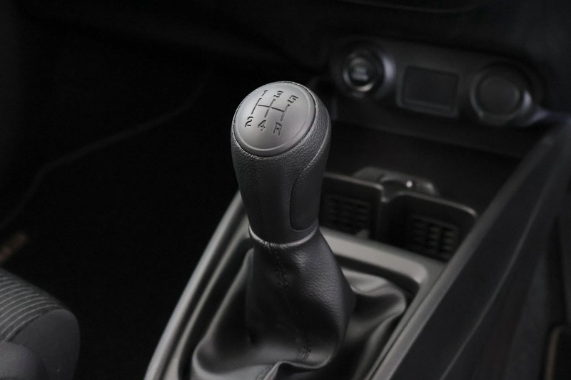 Suzuki Ertiga - Audi Centre Hatfield - Image 20