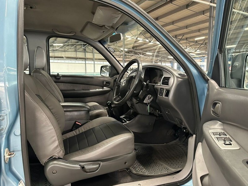 Mazda B-series - Bakwena Auto Sales - Image 13