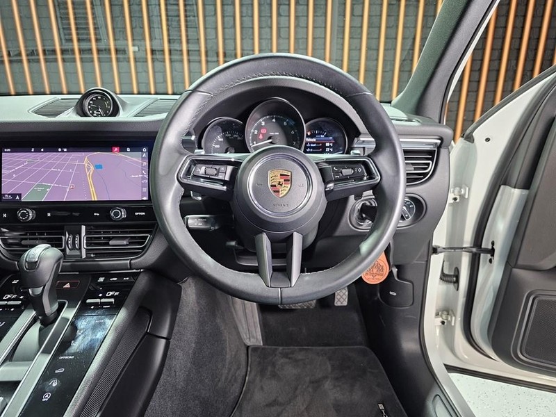Porsche Macan - Mit Mak Motors - Image 10