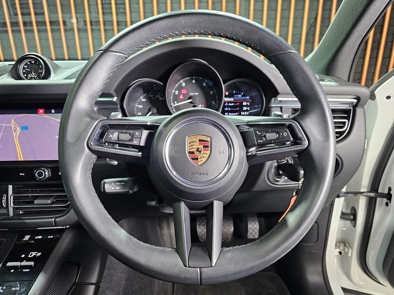 Porsche Macan - Mit Mak Motors - Image 11