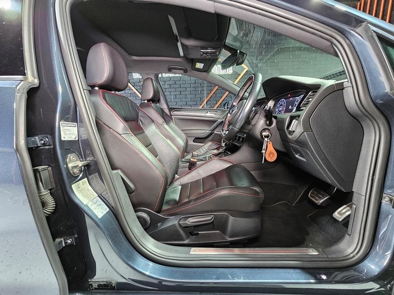 Volkswagen Golf - Mit Mak Motors - Image 9