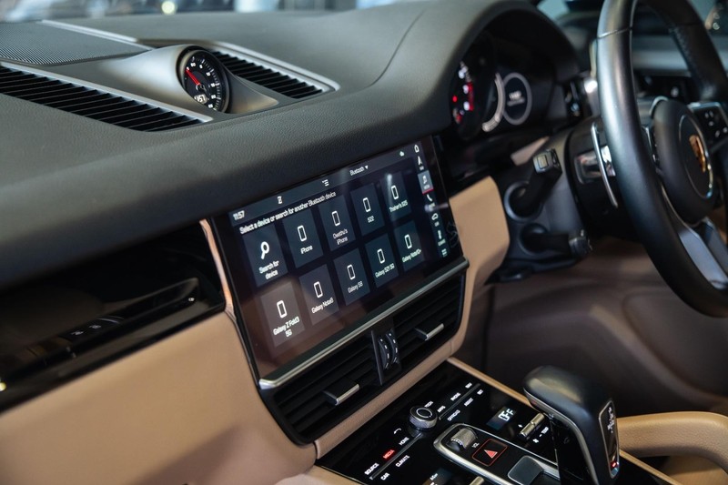 Porsche Cayenne - Bruma Nissan - Image 26