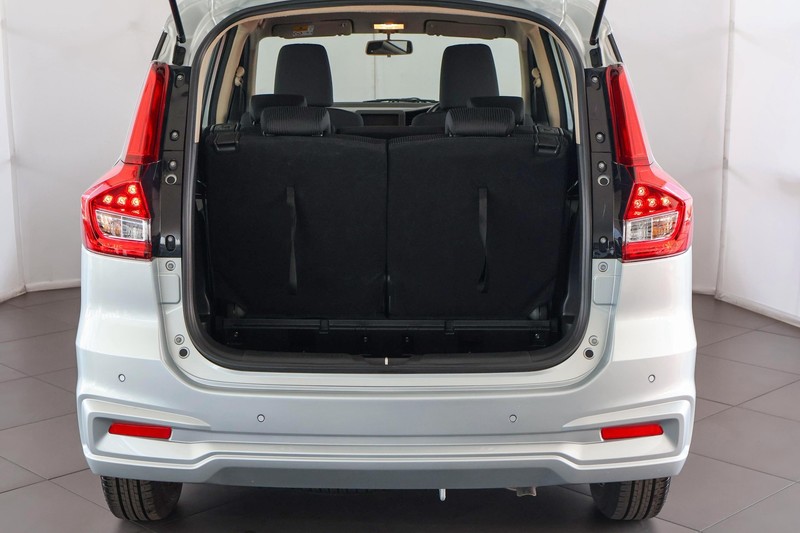 Suzuki Ertiga - Audi Centre Hatfield - Image 14