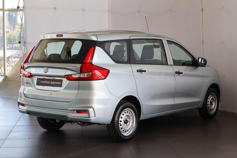 Suzuki Ertiga - Audi Centre Hatfield - Image 9