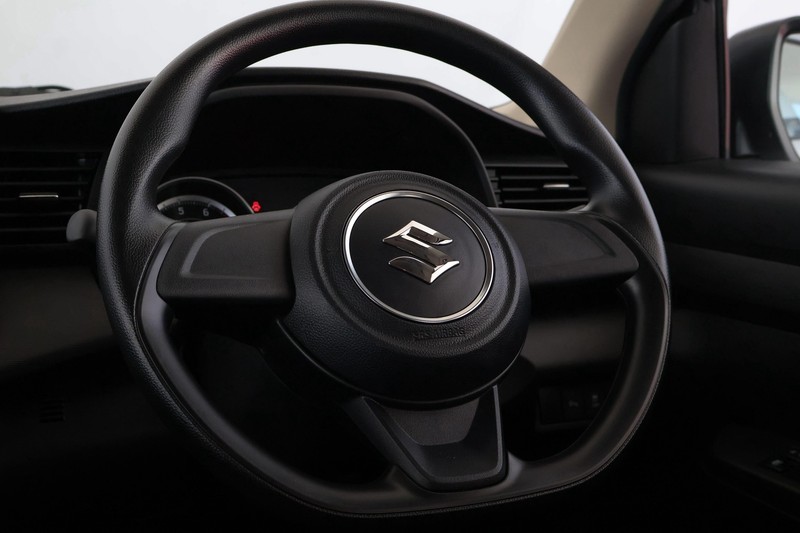 Suzuki Ertiga - Audi Centre Hatfield - Image 16