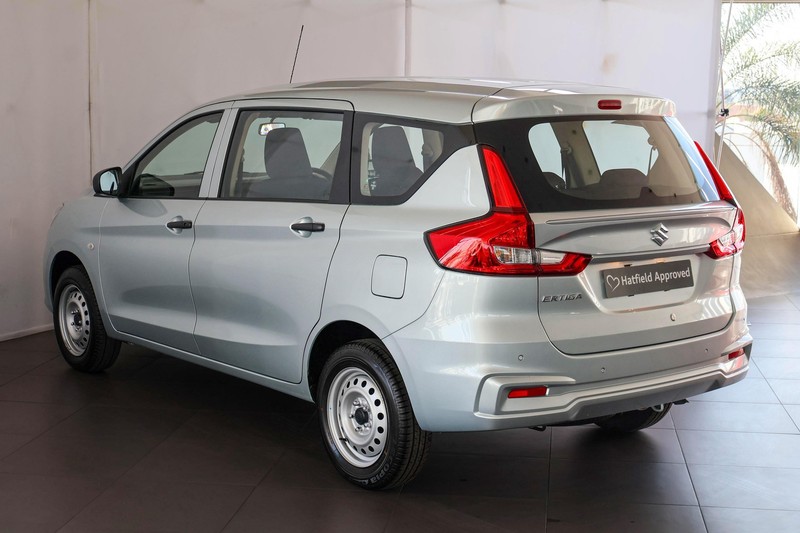 Suzuki Ertiga - Audi Centre Hatfield - Image 11