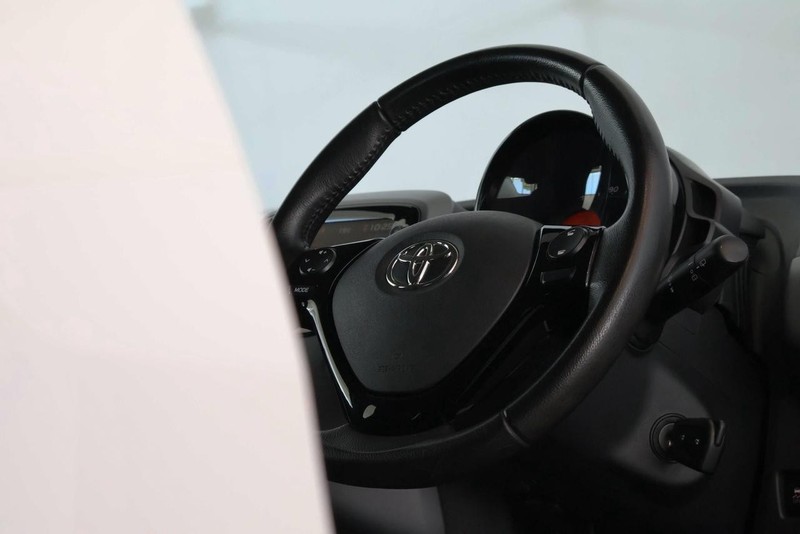 Toyota Aygo - Audi Centre Hatfield - Image 18
