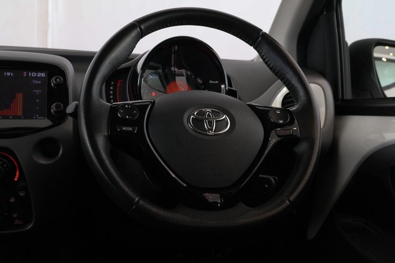 Toyota Aygo - Audi Centre Hatfield - Image 20