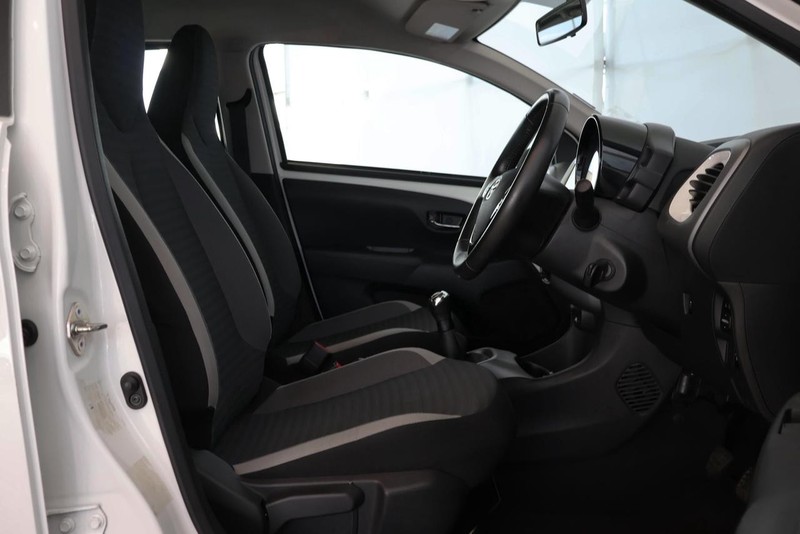 Toyota Aygo - Audi Centre Hatfield - Image 21