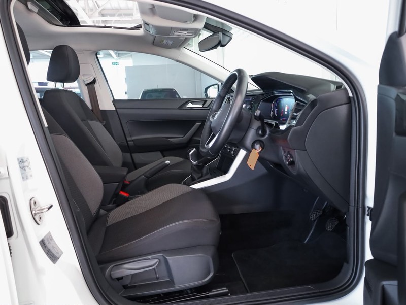 Volkswagen Polo - Hatfield VW Bryanston - Image 11