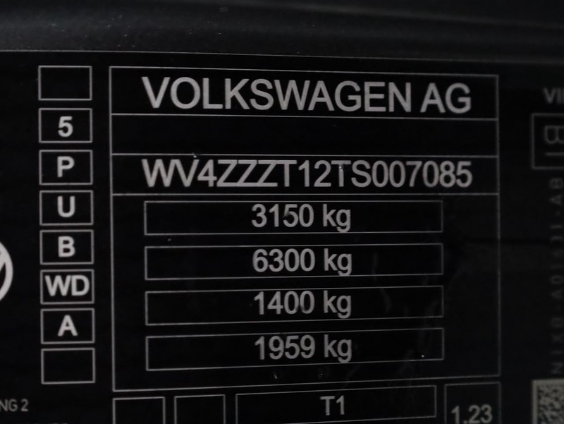 Volkswagen Amarok - Hatfield VW Bryanston - Image 17