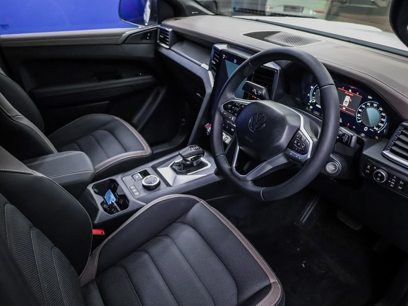 Volkswagen Amarok - Hatfield VW Bryanston - Image 6