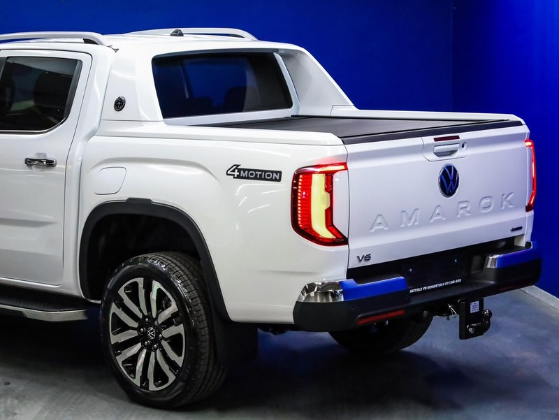 Volkswagen Amarok - Hatfield VW Bryanston - Image 19