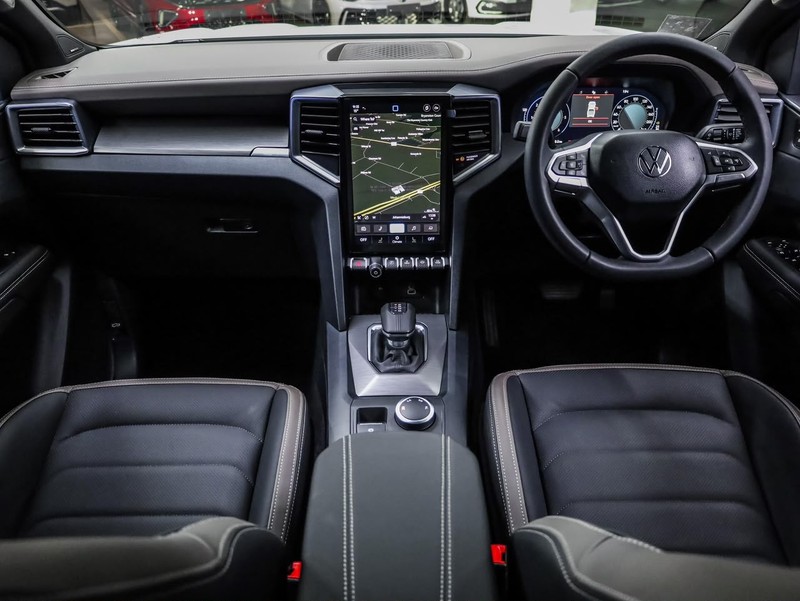 Volkswagen Amarok - Hatfield VW Bryanston - Image 14