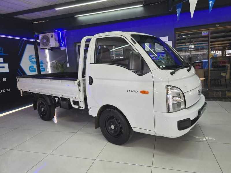 Hyundai H-100 - G.I.G Motors - Image 2