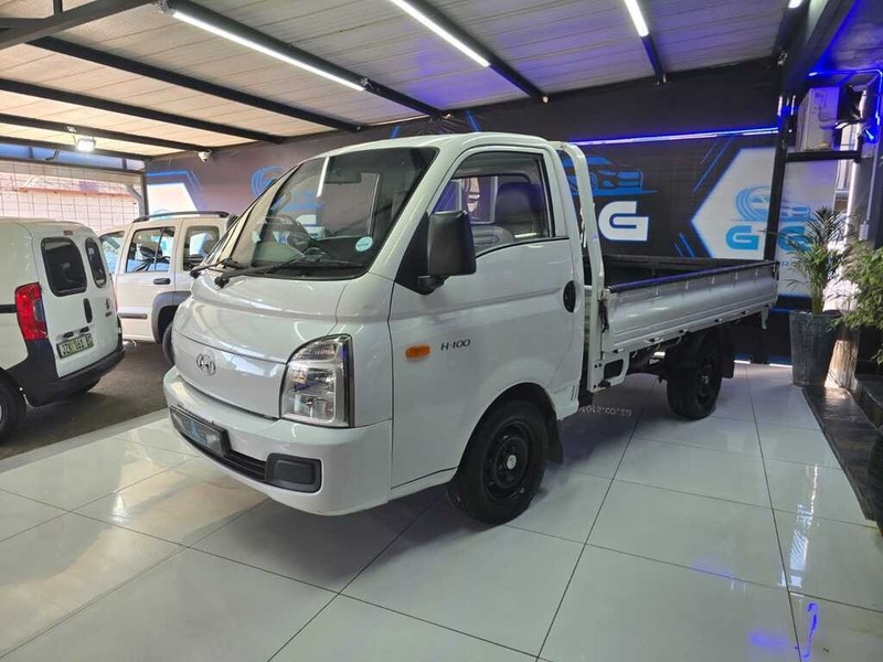 Hyundai H-100 - G.I.G Motors - Image 6