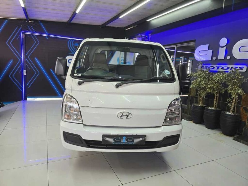 Hyundai H-100 - G.I.G Motors - Image 4