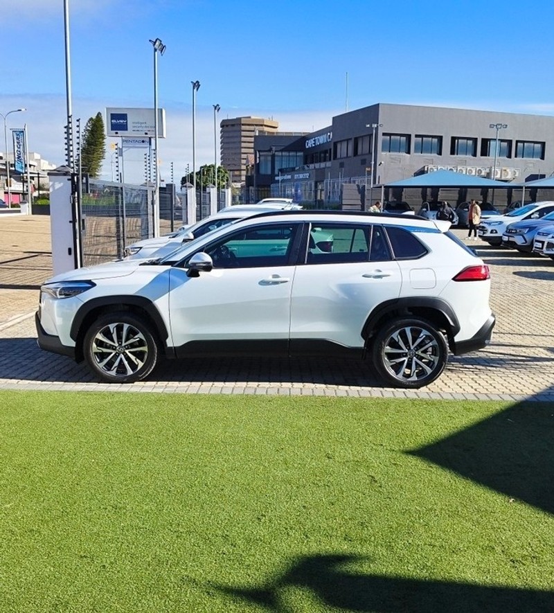 Toyota Corolla Cross - King Cars Bellville/Vredekloof - Image 3