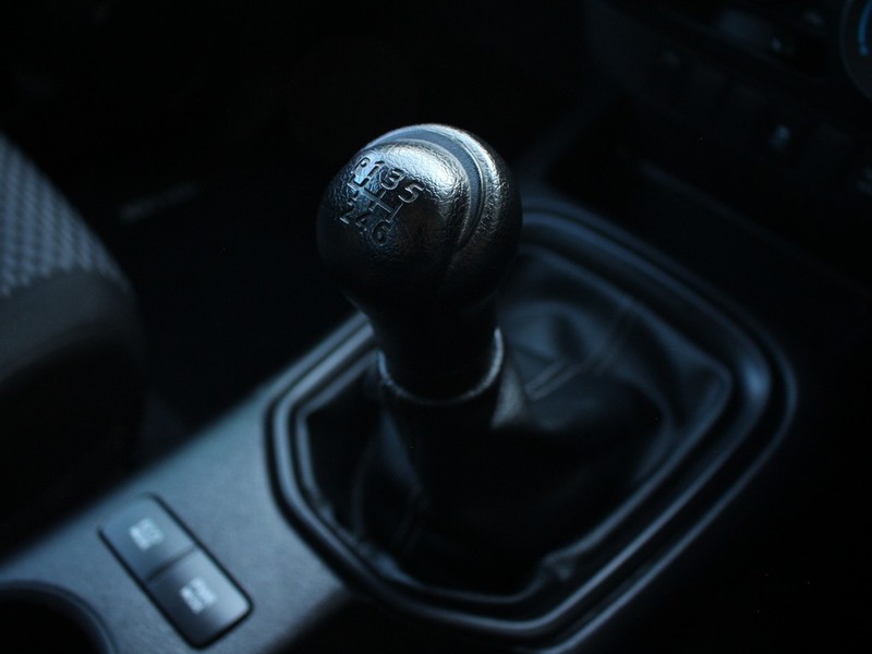 Toyota Hilux - Authentique Autos - Image 12