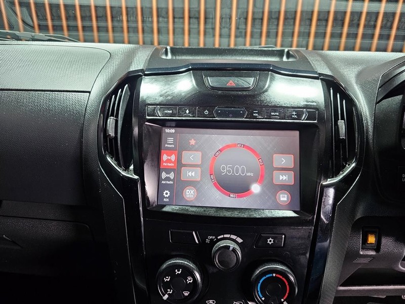 Isuzu D-Max - Mit Mak Motors - Image 14