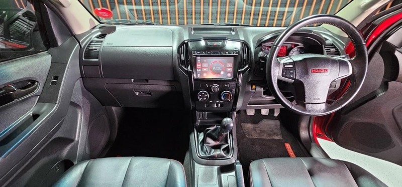 Isuzu D-Max - Mit Mak Motors - Image 22