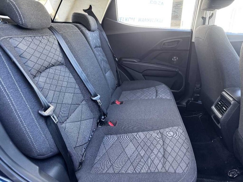 Mahindra XUV 3XO - King Cars Bellville/Vredekloof - Image 14