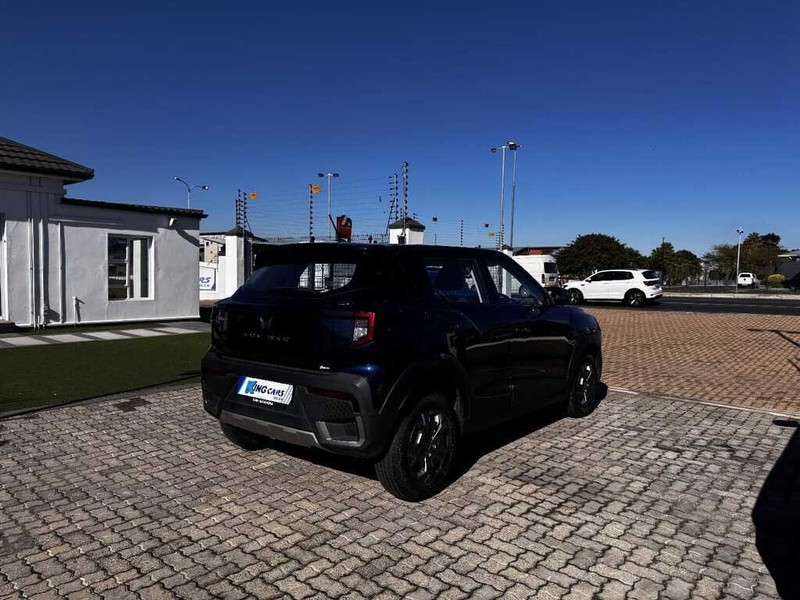 Mahindra XUV 3XO - King Cars Bellville/Vredekloof - Image 4
