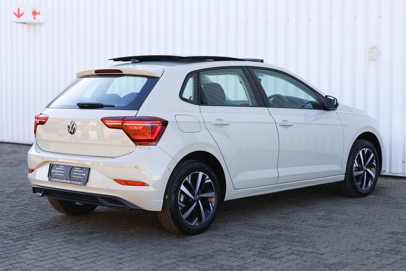 Volkswagen Polo - Hatfield VW Pretoria - Image 13