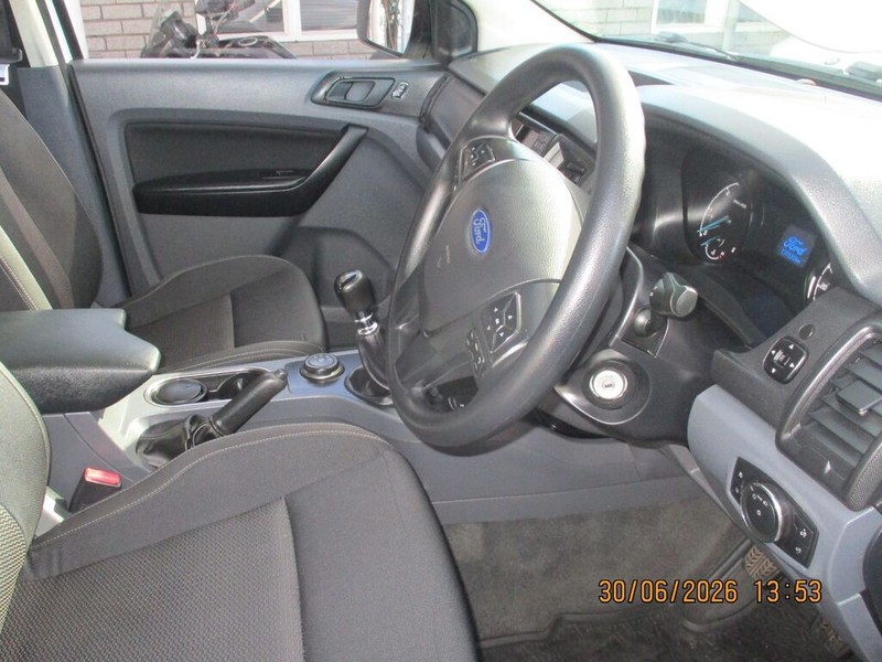 Ford Everest - Alpine Autohaus - Image 4