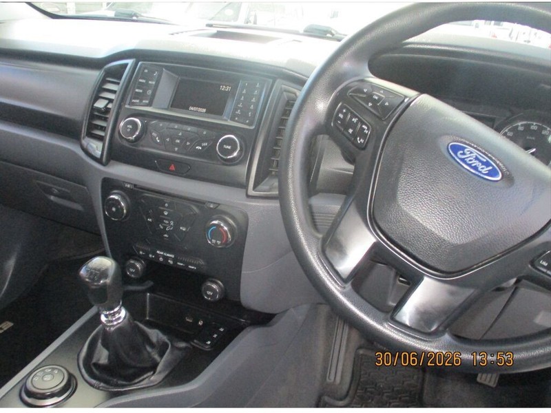 Ford Everest - Alpine Autohaus - Image 5