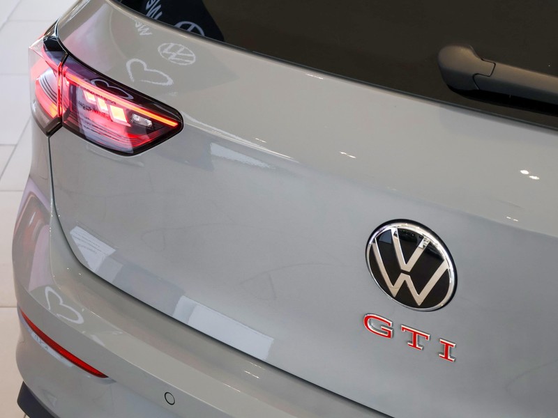 Volkswagen Golf - Hatfield VW Rivonia - Image 1
