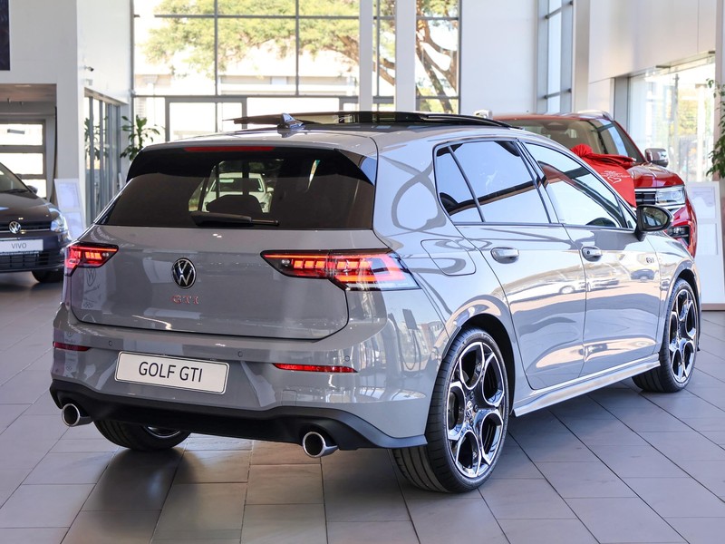 Volkswagen Golf - Hatfield VW Rivonia - Image 28