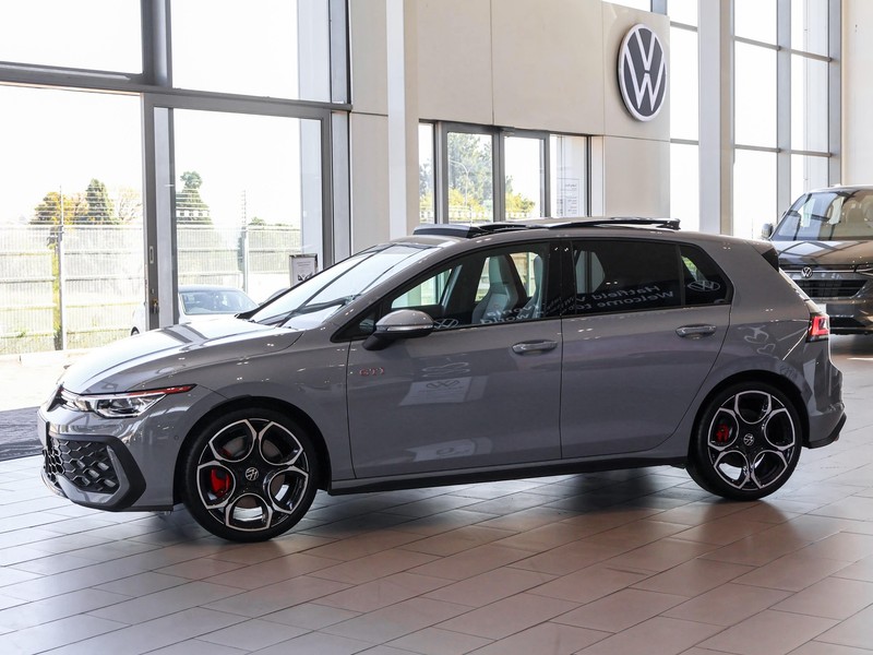 Volkswagen Golf - Hatfield VW Rivonia - Image 9
