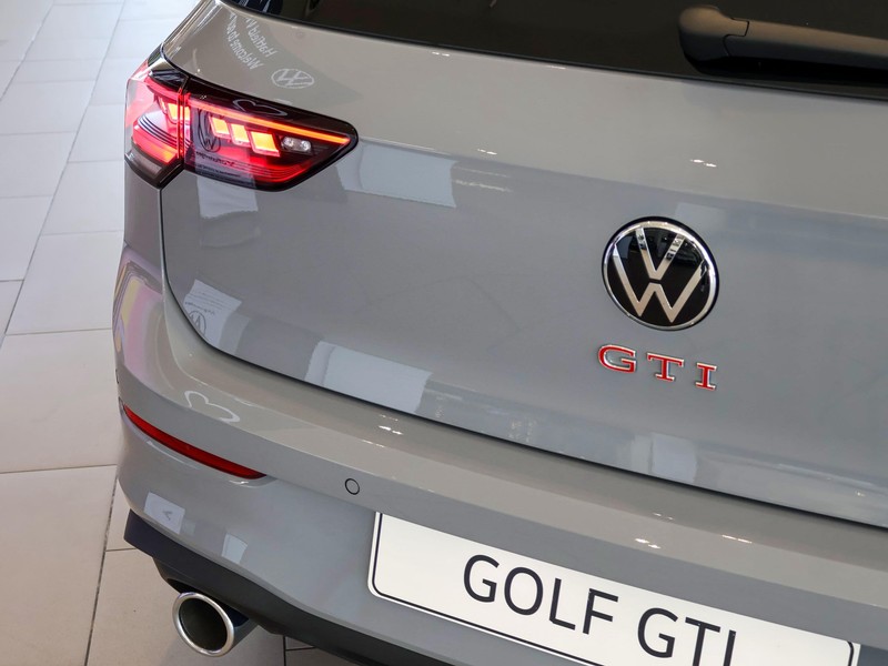 Volkswagen Golf - Hatfield VW Rivonia - Image 11