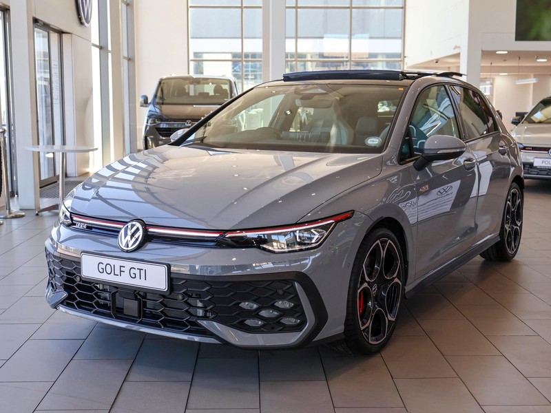 Volkswagen Golf - Hatfield VW Rivonia - Image 4