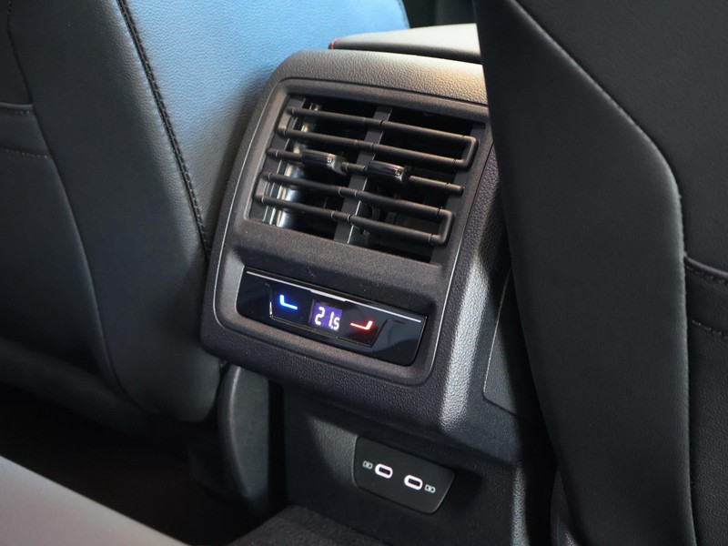 Volkswagen Golf - Hatfield VW Rivonia - Image 32