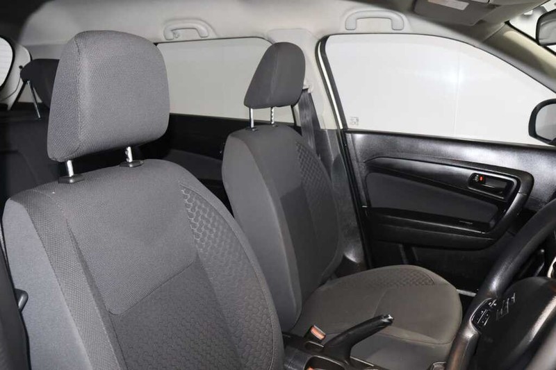 Suzuki Vitara - Bluebird Motors - Image 5