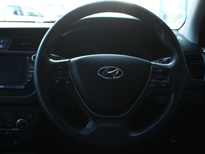 Hyundai i20 - Authentique Autos - Image 8