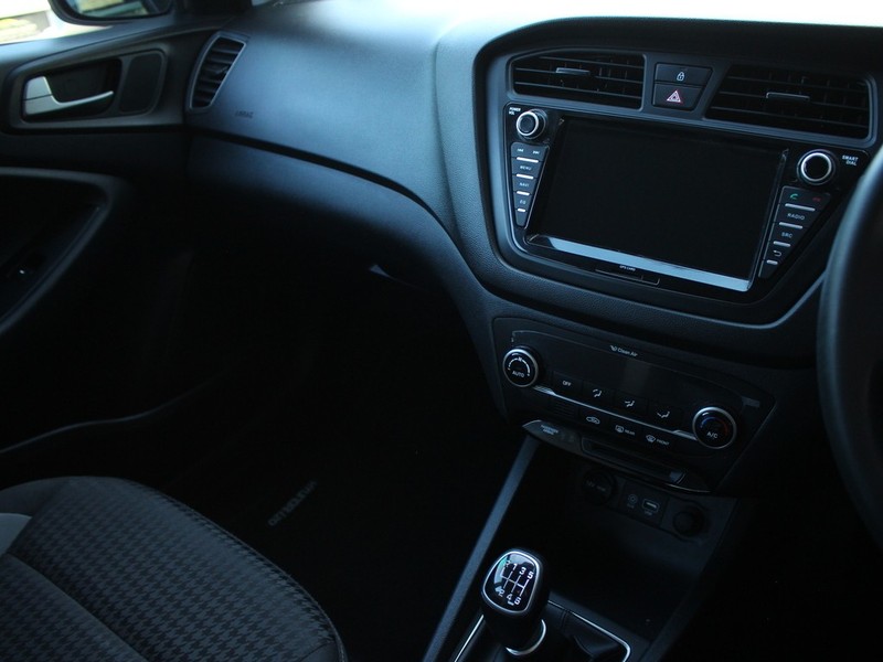 Hyundai i20 - Authentique Autos - Image 12