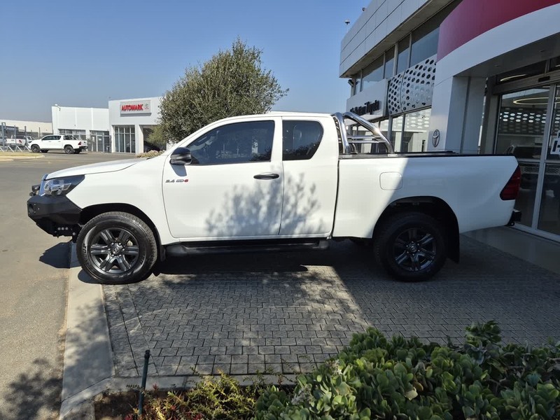 Toyota Hilux - Nic Bottari Toyota - Image 18