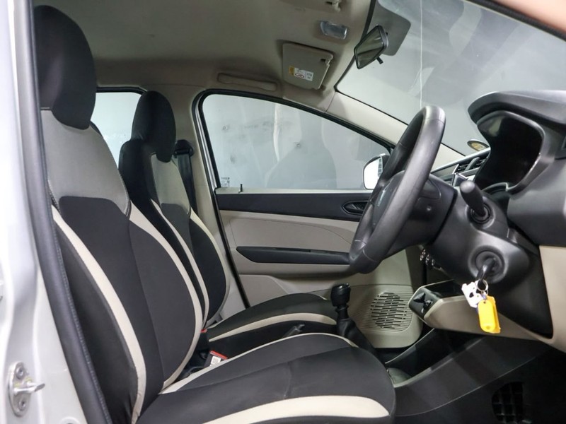 Renault Triber - McCarthy Volkswagen Wonderboom - Image 10