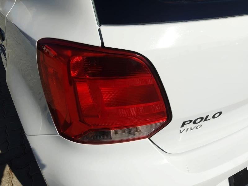 Volkswagen Polo Vivo - Group1 Auto Midrand - Image 7