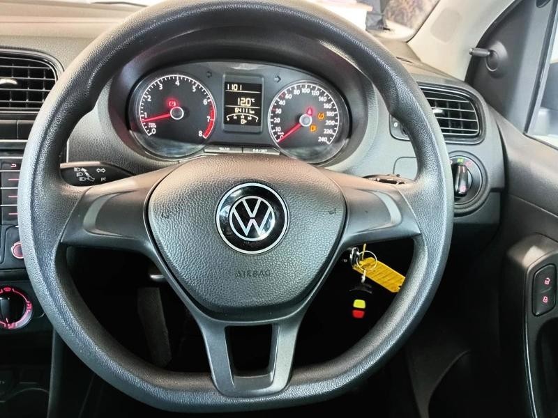 Volkswagen Polo Vivo - Group1 Auto Midrand - Image 9