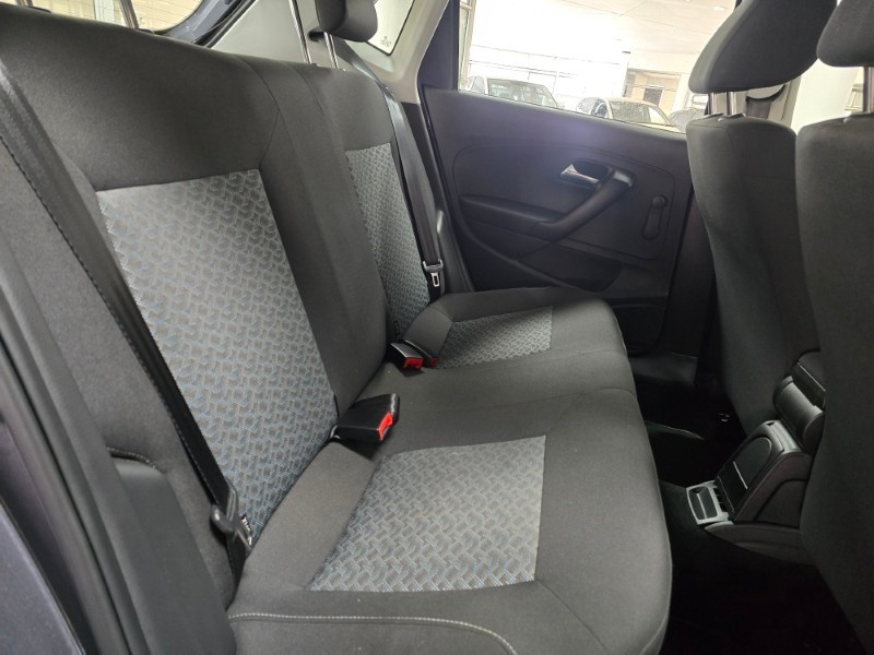 Volkswagen Polo Vivo - Hatfield VW Northcliff - Image 5