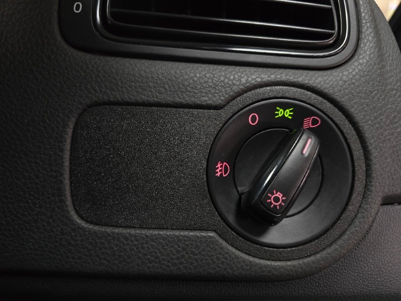 Volkswagen Polo Vivo - Hatfield VW Northcliff - Image 11