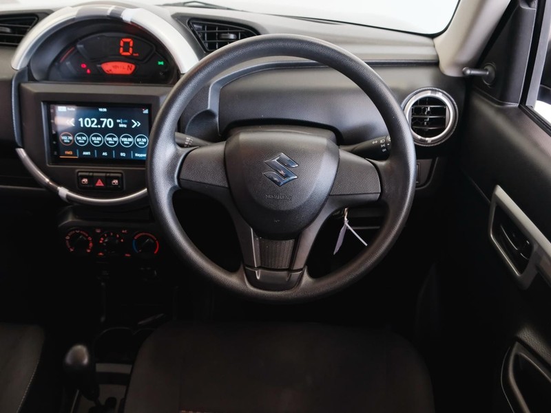Suzuki S-Presso - Chery Waterfall - Image 17