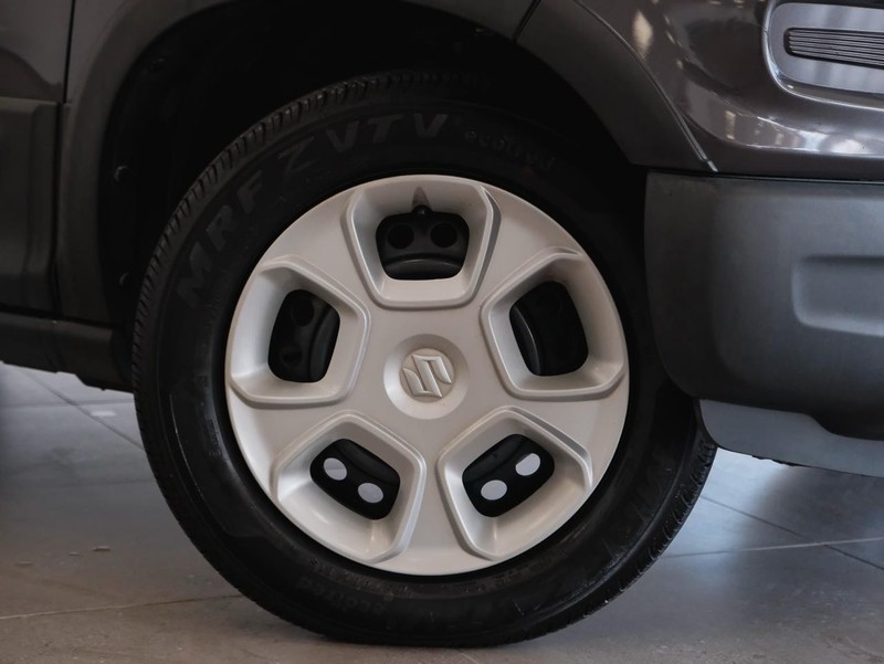 Suzuki S-Presso - Chery Waterfall - Image 5