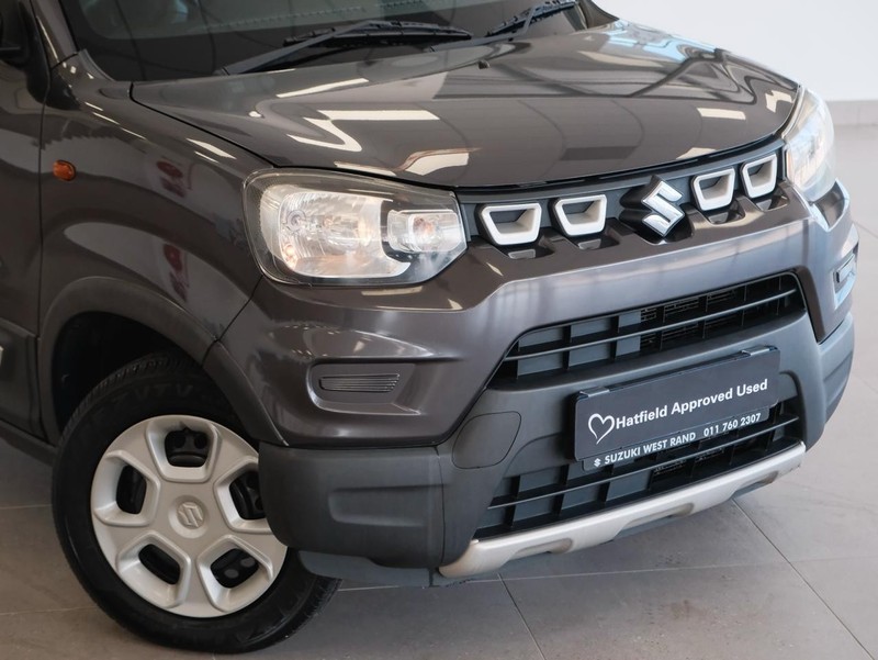 Suzuki S-Presso - Chery Waterfall - Image 4
