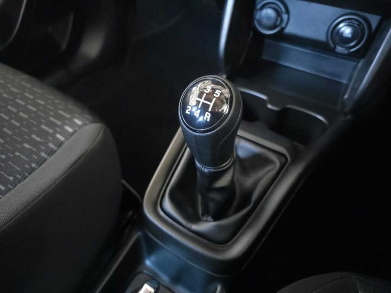 Suzuki Swift - Auto Investments Rustenburg - Image 16